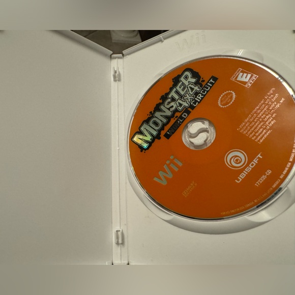 Monster 4x4 - World Circuit (no manual) - Picture 2 of 3